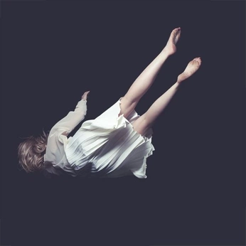 A cover of "coma - arte" cluster. The owner is igorglenio. The cluster consists of 8 elements.