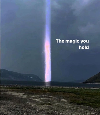 A cover of "volanic magic" cluster. The owner is everydaymagic. The cluster consists of 4 elements.