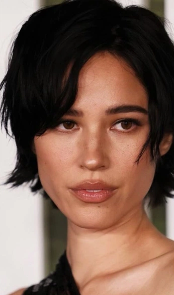 A cover of "Hair" cluster. The owner is sbruc. The cluster consists of 1 element.