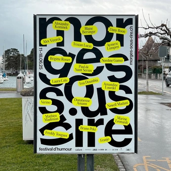 A cover of "Affiche" cluster. The owner is petitcanard. The cluster consists of 3 elements.