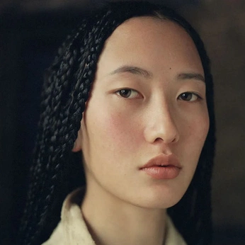 A cover of "Penny 💫🎨✨🌈" cluster. The owner is charlottemary. The cluster description is "studio art major, sculpting minor, VP of pottery club, ". The cluster consists of 41 elements.