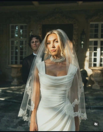 A cover of "s i ▐ k" cluster. The owner is shae.ziii. The cluster consists of 6 elements.