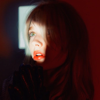 A cover of "photography" cluster. The owner is lily.grace. The cluster consists of 258 elements.