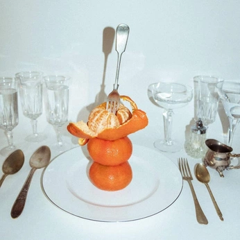 A cover of "playing with my food" cluster. The owner is moodyeater. The cluster consists of 96 elements.