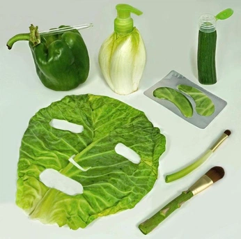 A cover of "AT2 Creative branding" cluster. The owner is imnalem. The cluster consists of 6 elements.