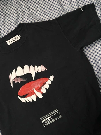 A cover of "RRR" cluster. The owner is adrianxxrod. The cluster consists of 34 elements.