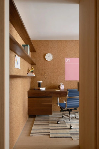 A cover of "Office" cluster. The owner is cloudy. The cluster consists of 85 elements.