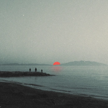 A cover of "Cool" cluster. The owner is trommow. The cluster consists of 33 elements.