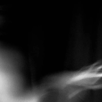 A cover of "bw—" cluster. The owner is mo018d06. The cluster consists of 43 elements.