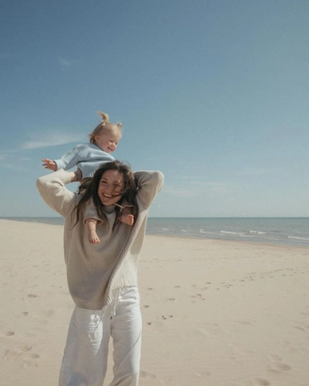 A cover of "Сьемка Дети" cluster. The owner is zagmarri. The cluster consists of 3 elements.