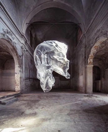 A cover of "Intricate" cluster. The owner is mariah2.222. The cluster consists of 1 element.