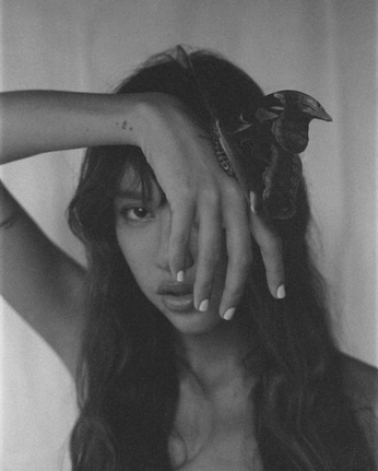 A cover of "art" cluster. The owner is cosmicanomaly. The cluster consists of 11 elements.