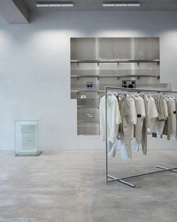 A cover of "Interior" cluster. The owner is shemakessomex. The cluster consists of 7 elements.