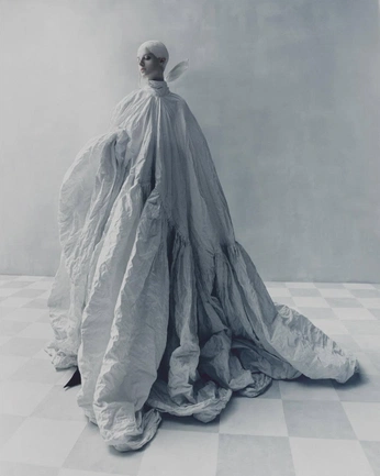 A cover of "Wavey" cluster. The owner is visionz415. The cluster consists of 37 elements.