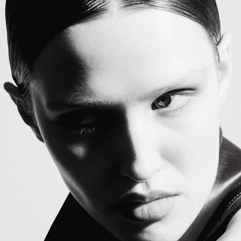 A cover of "à dessiner" cluster. The owner is c4m1773. The cluster consists of 24 elements.