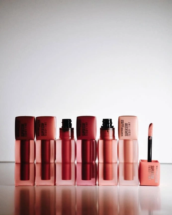 A cover of "beauty red" cluster. The owner is molmathews. The cluster consists of 32 elements.