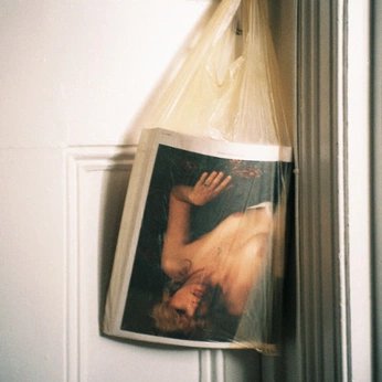 A cover of "NAU FRAGIL" cluster. The owner is theanaviotti. The cluster consists of 48 elements.