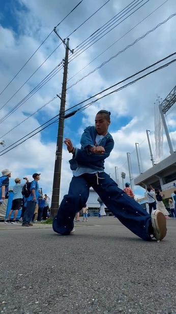 A cover of "Dance" cluster. The owner is rok.sivante. The cluster consists of 22 elements.