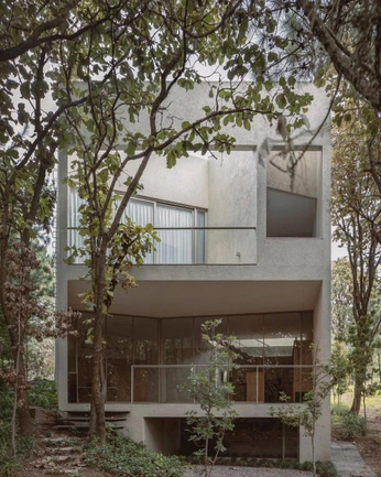 A cover of "Architecture" cluster. The owner is niklaspeterson. The cluster consists of 13 elements.