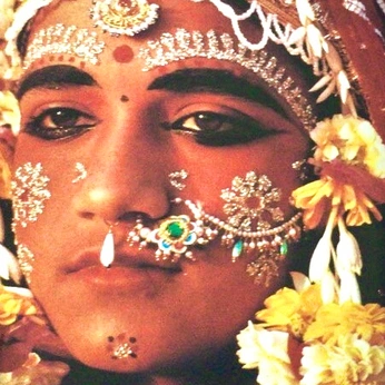 A cover of "Expressive colour faces" cluster. The owner is sarjq. The cluster consists of 6 elements.