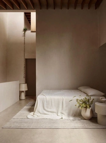 A cover of "Earth" cluster. The owner is spirisgap. The cluster consists of 11 elements.