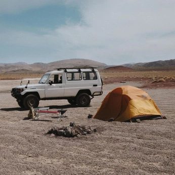 A cover of "OUTDOOR" cluster. The owner is leandre.anto. The cluster consists of 14 elements.