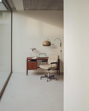 A cover of "Home Office" cluster. The owner is alfeldman. The cluster consists of 1 element.