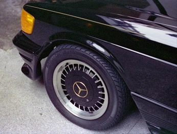 A cover of "AMG" cluster. The owner is sashaxo. The cluster consists of 3 elements.