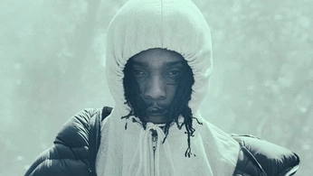 A cover of "Motion" cluster. The owner is cdcdcd. The cluster consists of 3 elements.