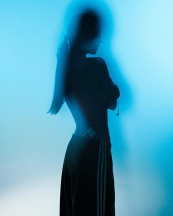 A cover of "Colour Drop Silhloutte" cluster. The owner is nickramsey. The cluster consists of 4 elements.