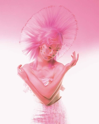 A cover of "pink" cluster. The owner is squeakoid. The cluster consists of 24 elements.