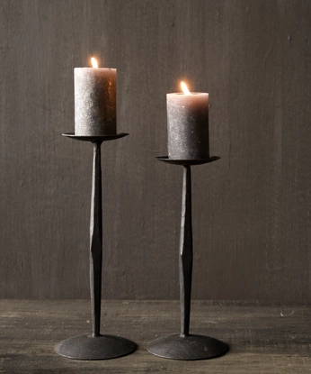 A cover of "details inside" cluster. The owner is marianacaro. The cluster consists of 13 elements.