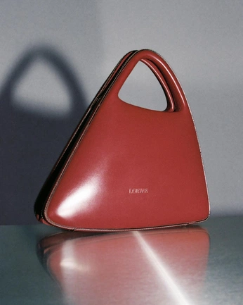 A cover of "PROJ_2.LOEWE" cluster. The owner is martinaiturralde. The cluster consists of 34 elements.