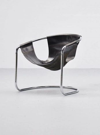 A cover of "Divine Chrome" cluster. The owner is zzoel. The cluster consists of 2 elements.