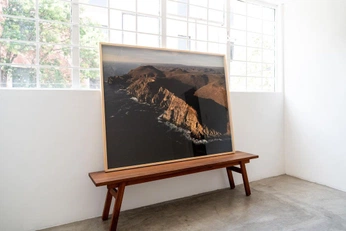 A cover of "FRAMES" cluster. The owner is latente. The cluster consists of 10 elements.