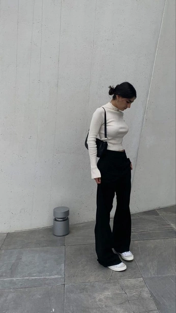 A cover of "fashion inspo" cluster. The owner is larosie. The cluster consists of 23 elements.