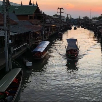 A cover of "elated" cluster. The owner is angiewidmerr. The cluster consists of 51 elements.