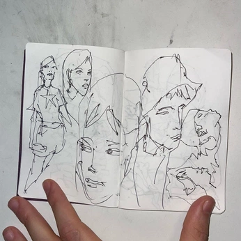 A cover of "Drawn’n" cluster. The owner is elliette. The cluster consists of 3 elements.