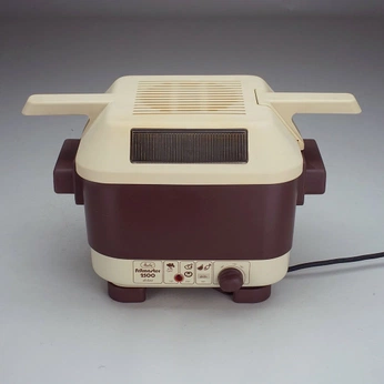 A cover of "Thing" cluster. The owner is qubula. The cluster consists of 8 elements.