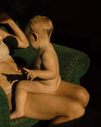 A cover of "Elevra" cluster. The owner is stdruna. The cluster consists of 3 elements.