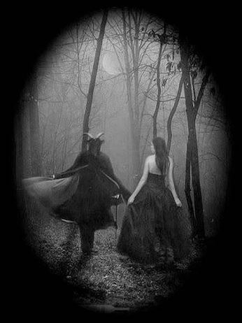 A cover of "Girl Horror" cluster. The owner is camillefidler. The cluster consists of 8 elements.