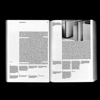 A cover of "layout" cluster. The owner is tiihewerls. The cluster consists of 35 elements.