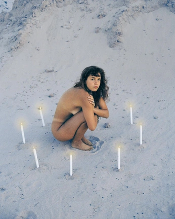 A cover of "mess" cluster. The owner is floriane.esqv. The cluster consists of 34 elements.