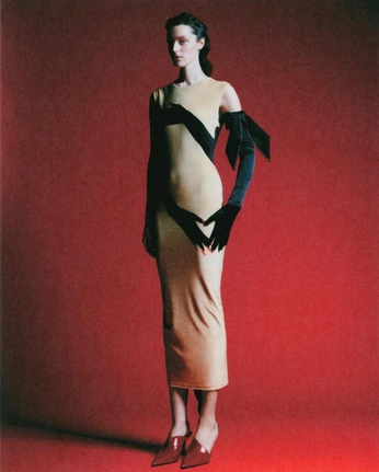 A cover of "Photoshoot" cluster. The owner is alexnyilas. The cluster consists of 44 elements.