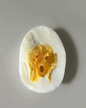 A cover of "EGG IS THE NEW GOAT" cluster. The owner is dramax. The cluster consists of 2 elements.