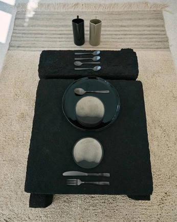 A cover of "aesop" cluster. The owner is eleonoraortolani. The cluster consists of 36 elements.