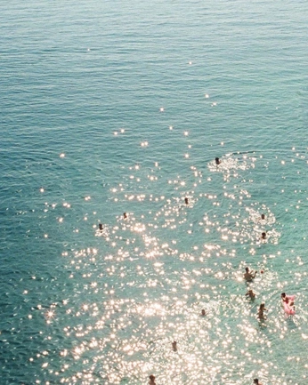 A cover of "mediterranean" cluster. The owner is livrs. The cluster consists of 8 elements.