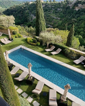 A cover of "CANNES" cluster. The owner is lucywhiteart. The cluster consists of 22 elements.