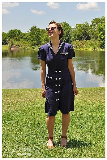 A cover of "summer" cluster. The owner is atmyworktable. The cluster consists of 96 elements.