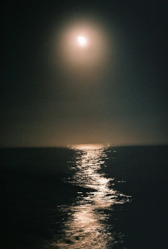 A cover of "Inspo" cluster. The owner is mariec. The cluster consists of 17 elements.